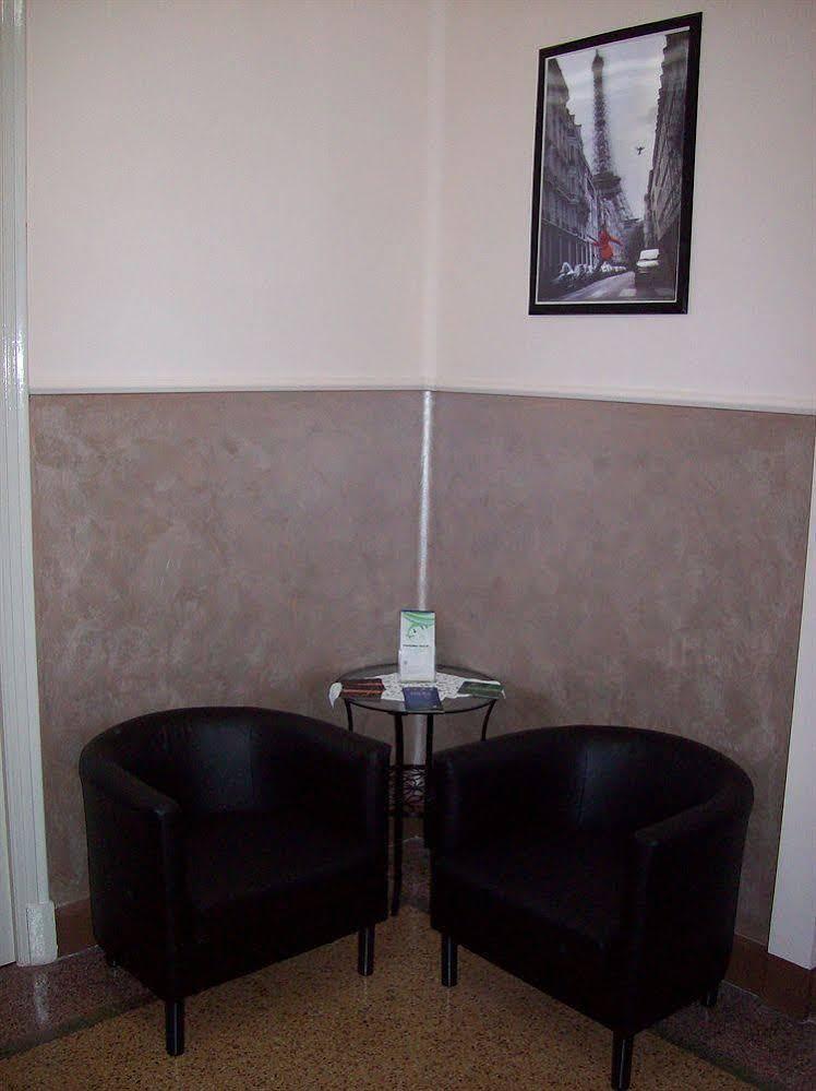 Hotel Liberty Sanremo Bagian luar foto