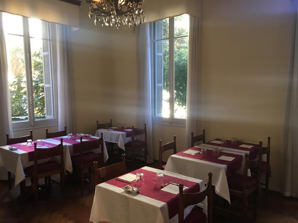Hotel Liberty Sanremo Bagian luar foto