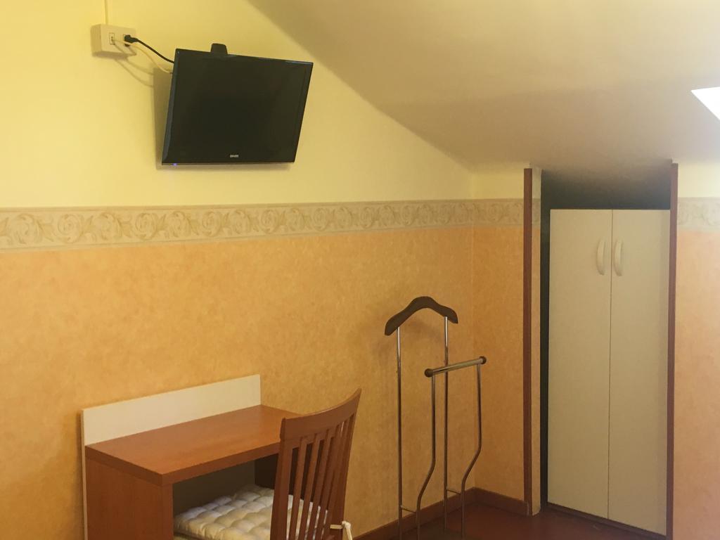 Hotel Liberty Sanremo Bagian luar foto