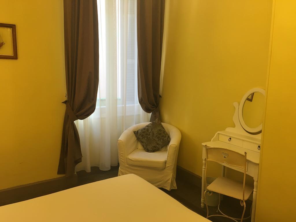 Hotel Liberty Sanremo Bagian luar foto